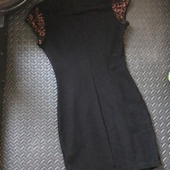 Black and Gold Mini Dress - Picture 3 of 3